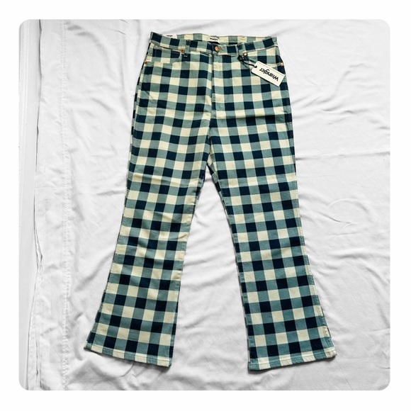 ★ NWT Wrangler Wrock 672 High-Rise Kick Flare Jeans Crop Jeans ★ - Picture 4 of 17